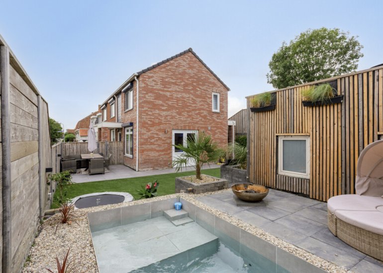 Achtereindstraat 26, Graauw