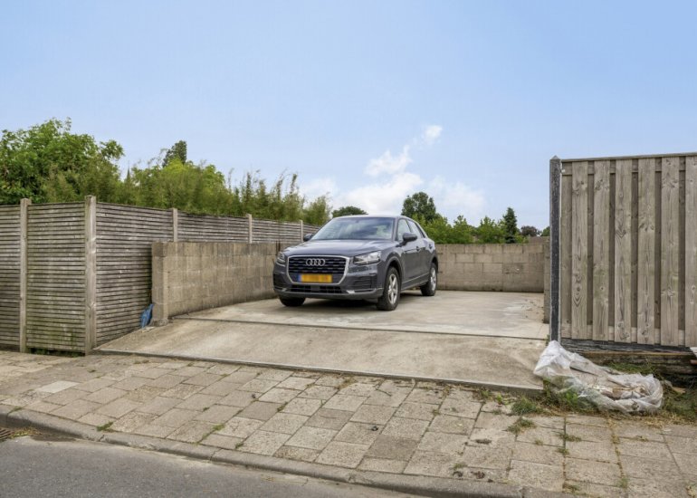 Achtereindstraat 26, Graauw