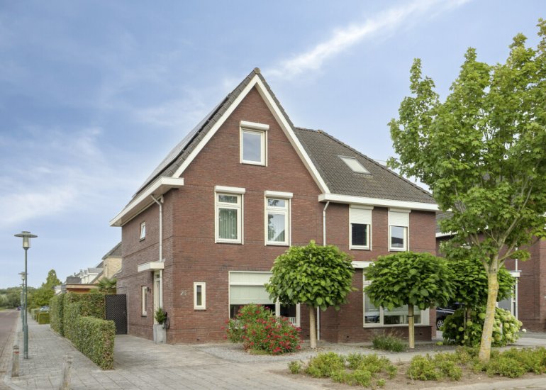  Alexander de Grotestraat 28, Hulst