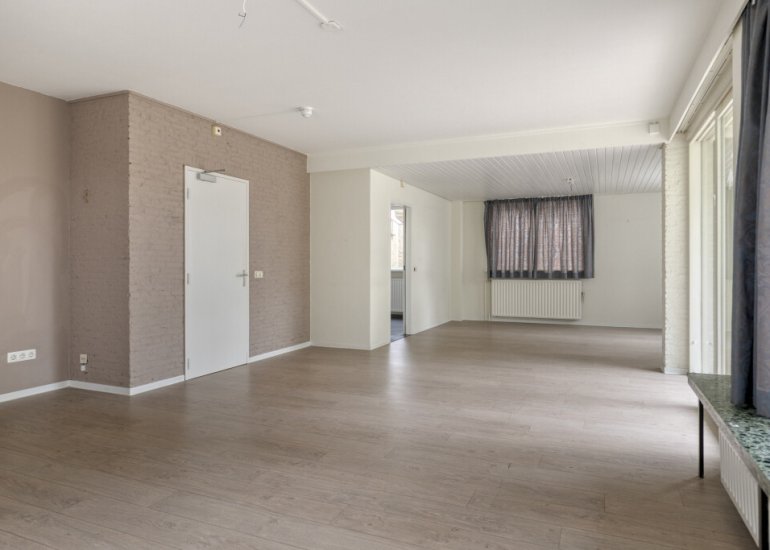 Nassaustraat 10, Terneuzen