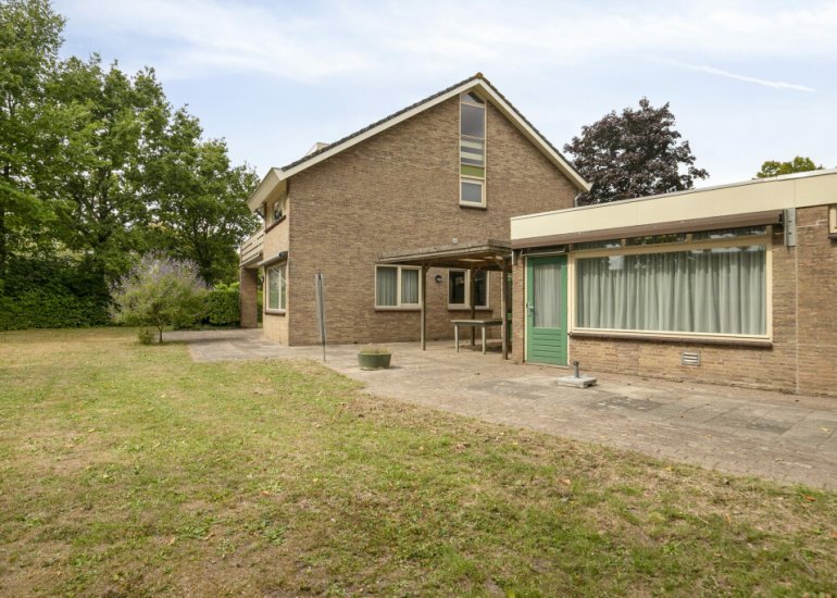 Nassaustraat 10, Terneuzen