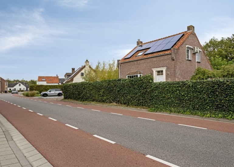 Julianastraat 74, Heikant