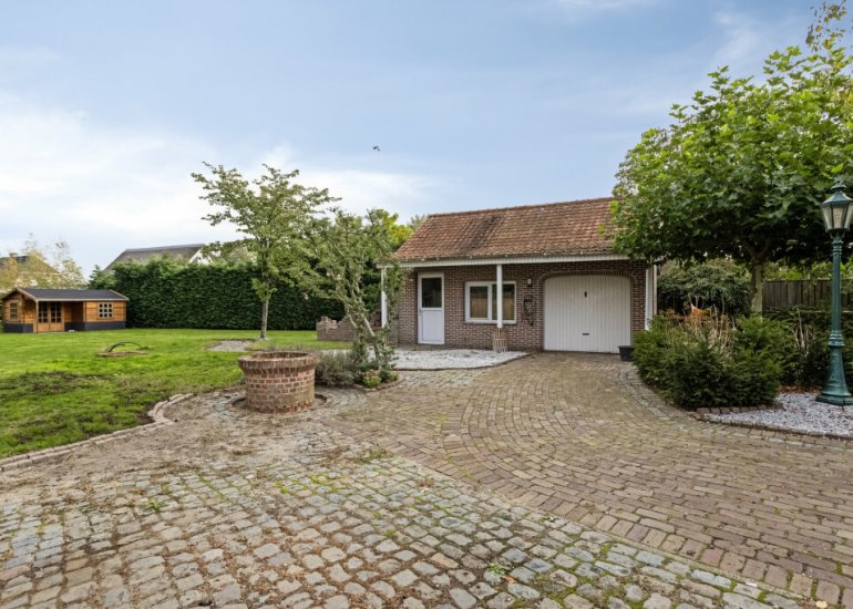 Julianastraat 74, Heikant
