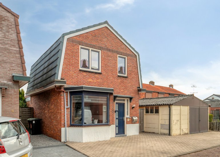 Badhuisweg 2, Sint Jansteen