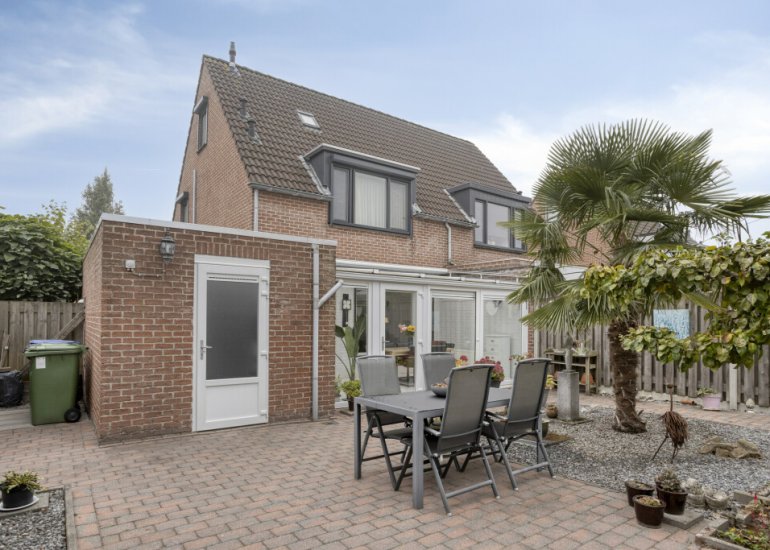 Trompstraat 9, Kloosterzande