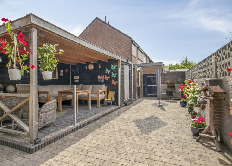 Jupiter 56, Oostburg
