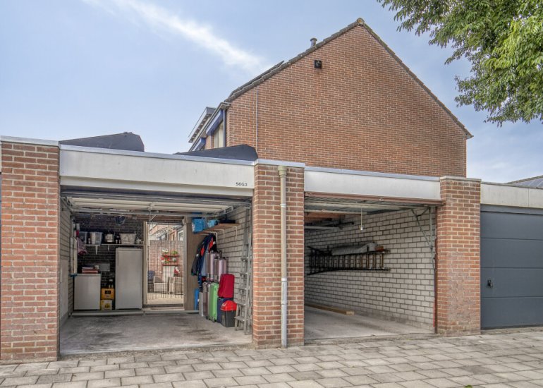 Jupiter 56, Oostburg
