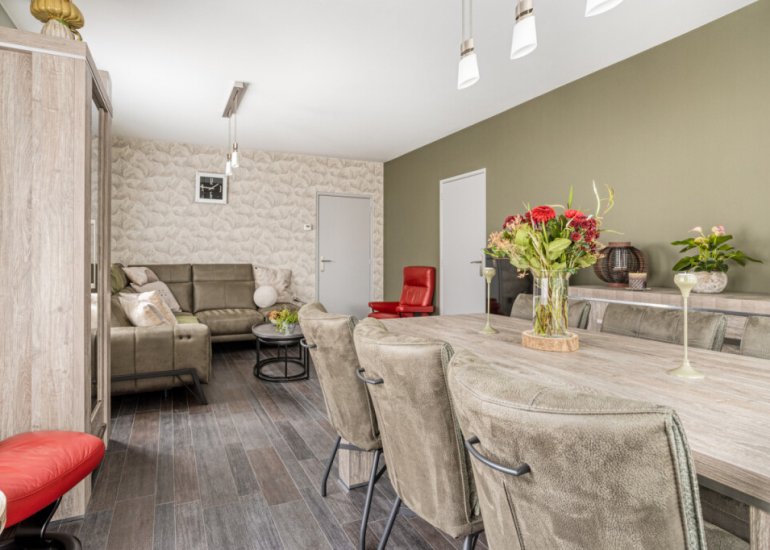  Elzenstraat 4, Sint Jansteen