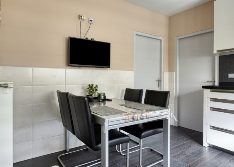  Elzenstraat 4, Sint Jansteen