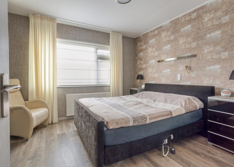  Elzenstraat 4, Sint Jansteen