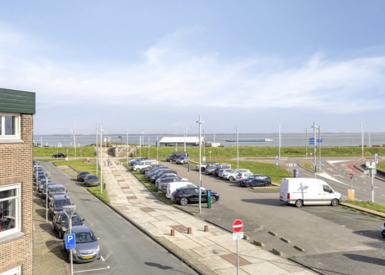  Stadhuisplein 87, Terneuzen