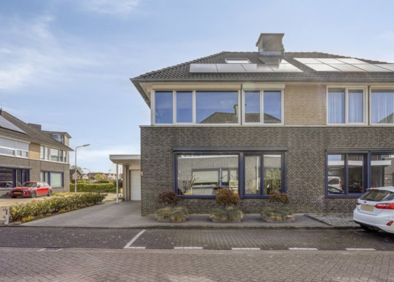  Bachlaan 1, Hulst