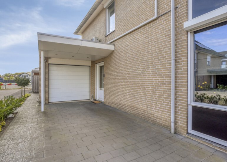  Bachlaan 1, Hulst