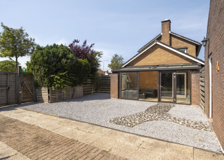  Woestijnestraat 1, Clinge