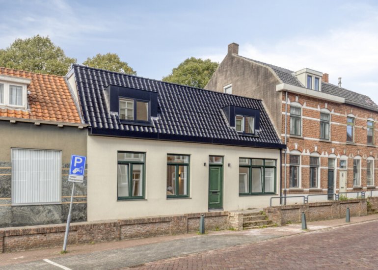  Dubbele Poort 11, Hulst