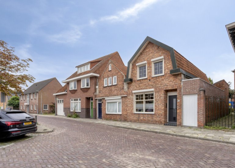  Paardenmarkt 16, Hulst