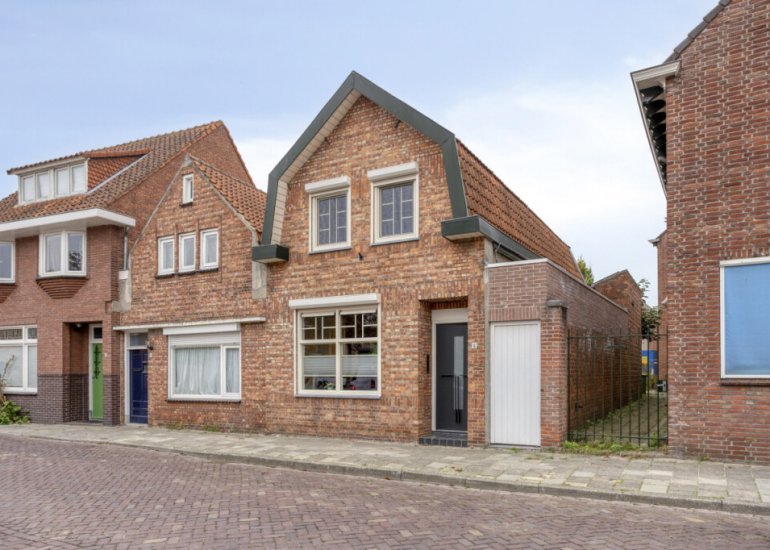  Paardenmarkt 16, Hulst