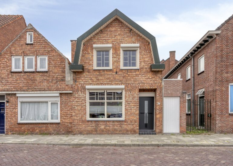  Paardenmarkt 16, Hulst