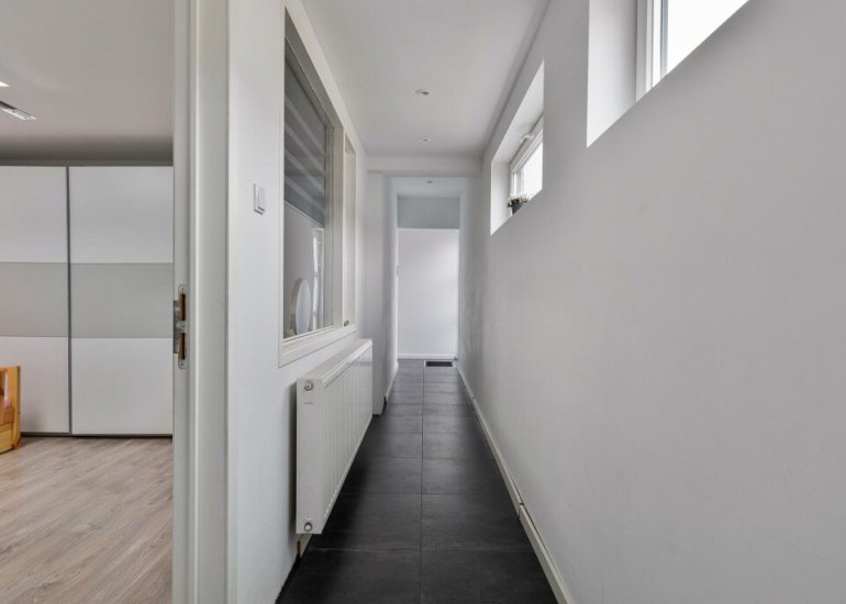  Vier Ambachtenstraat 10, Sas Van Gent