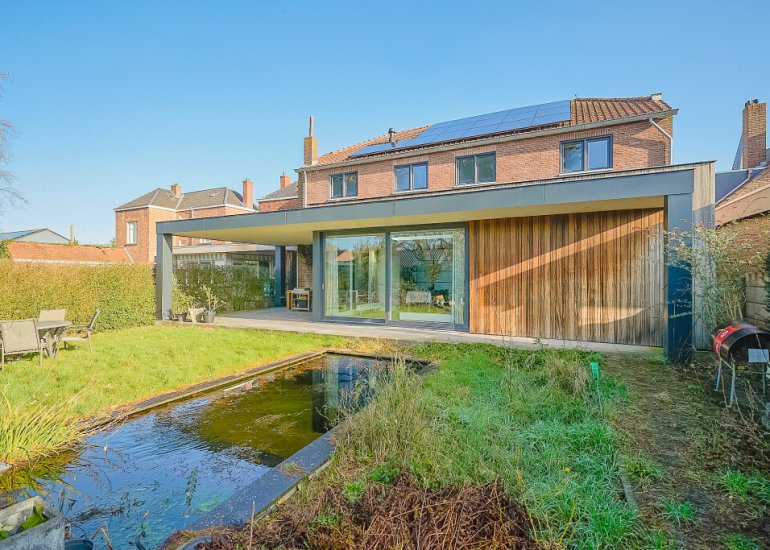 Nieuwstraat 33, Koewacht