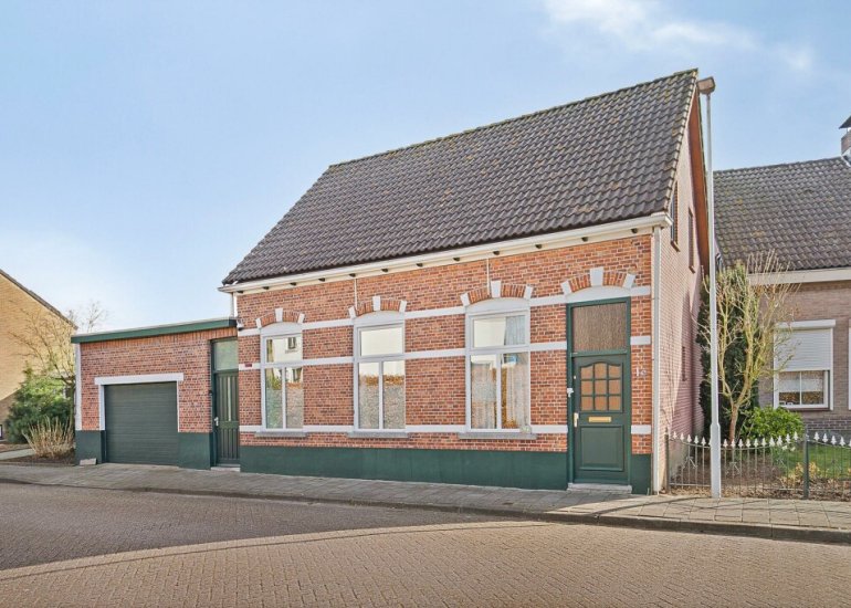  Heerstraat 1C, Sint Jansteen