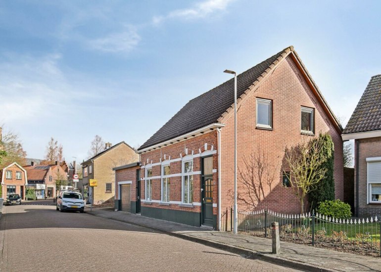  Heerstraat 1C, Sint Jansteen