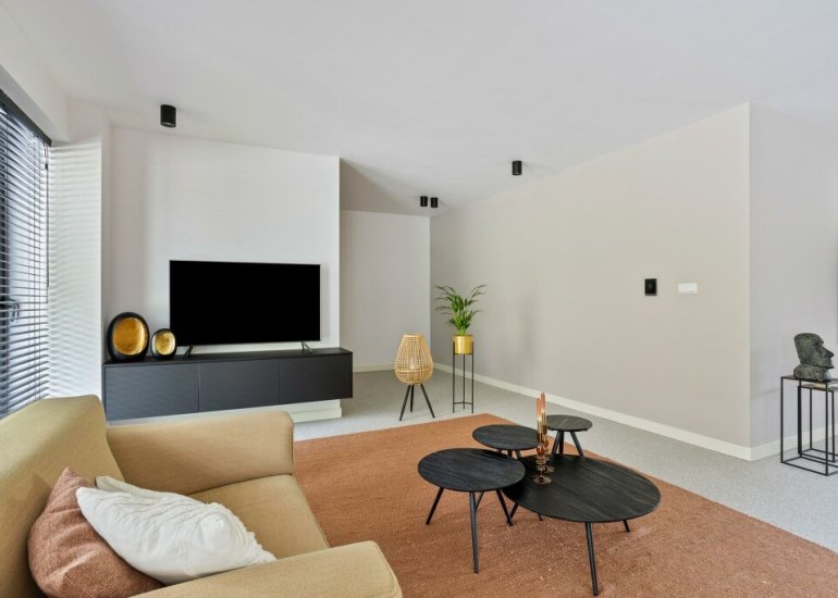  Dorpsplein 2, Zuiddorpe