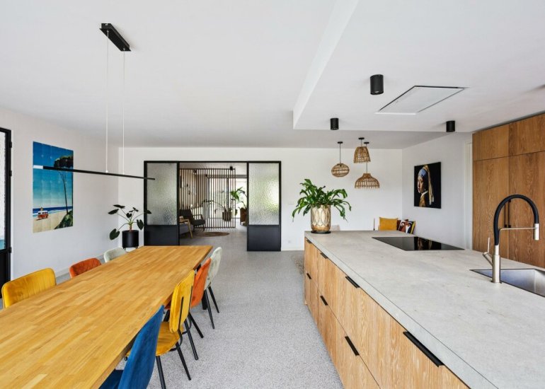  Dorpsplein 2, Zuiddorpe