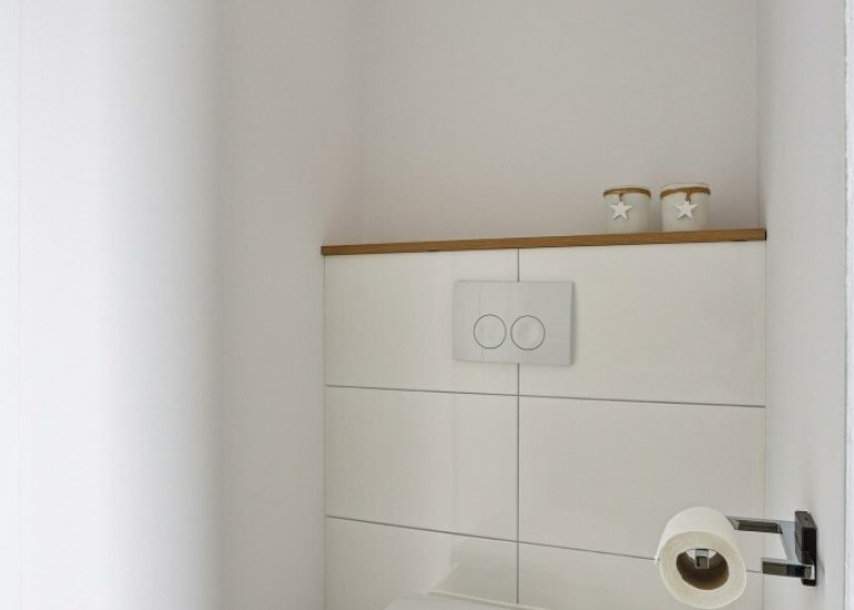  Dorpsplein 2, Zuiddorpe