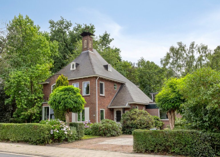  Eikenlaan 1, Koewacht