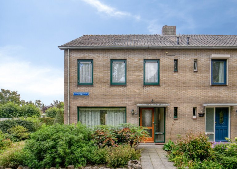  Madame Curiestraat 23, Terneuzen