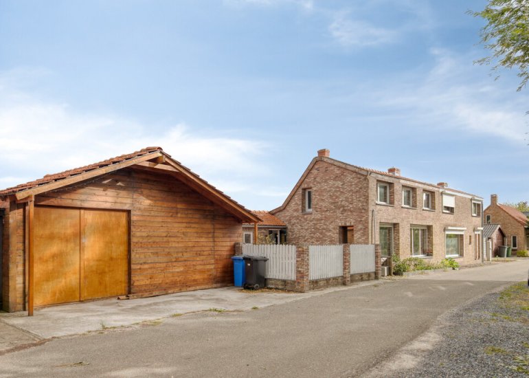 Graaf Jansdijk 60, Axel