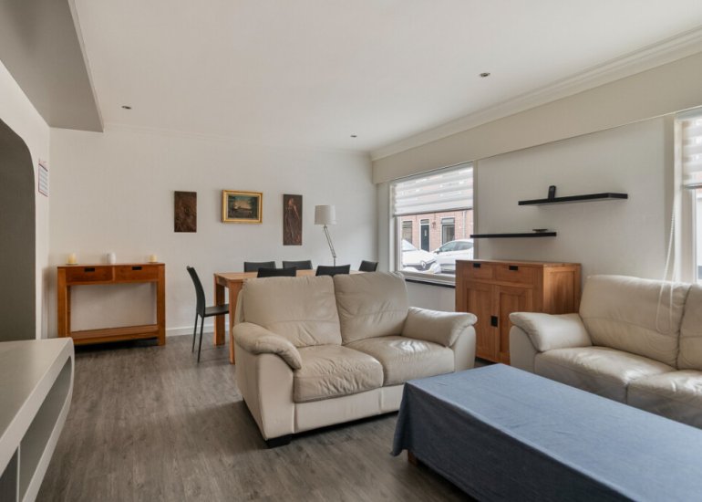  Koninginnestraat 9, Westdorpe