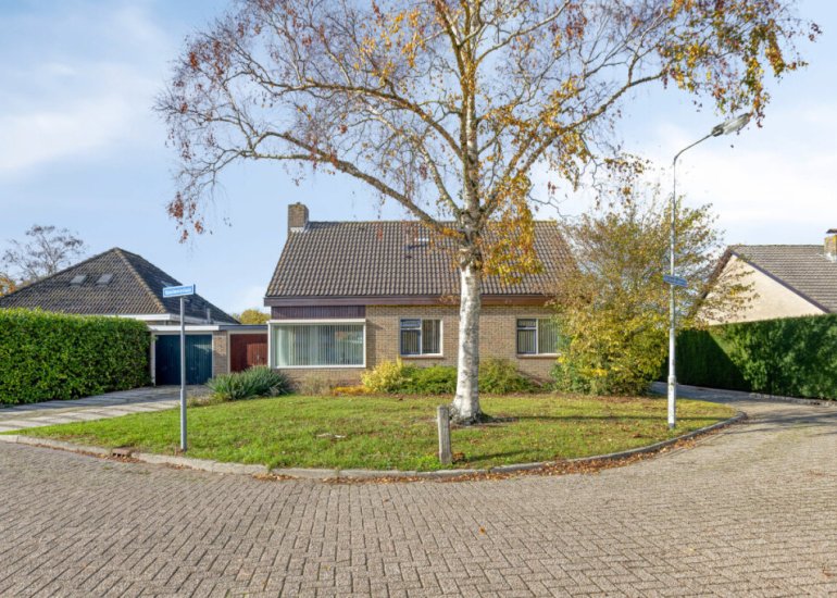  de Savornin Lohmanlaan 5, Axel