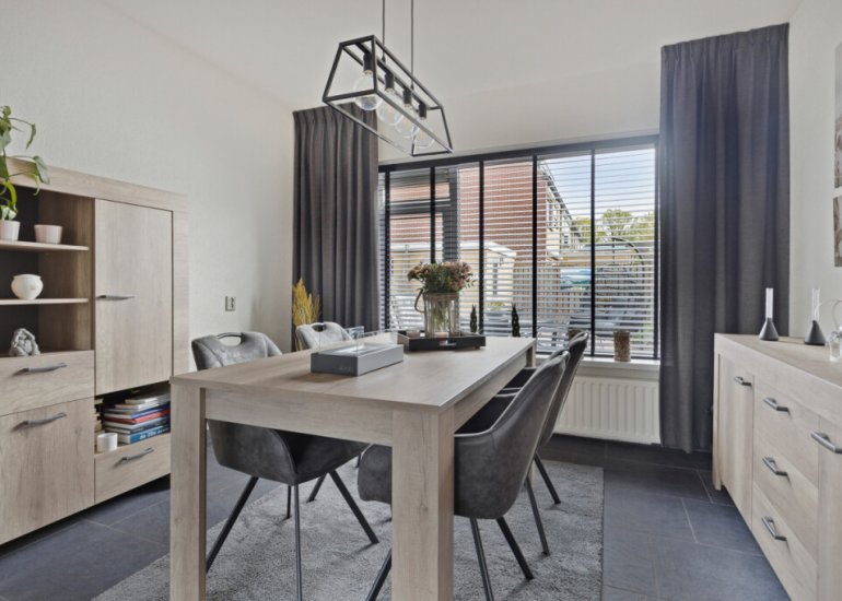  Newtonstraat 21, Terneuzen