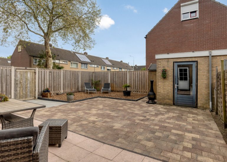  Newtonstraat 23, Terneuzen
