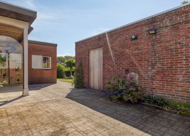  Hoofdweg Noord 1, Zuiddorpe
