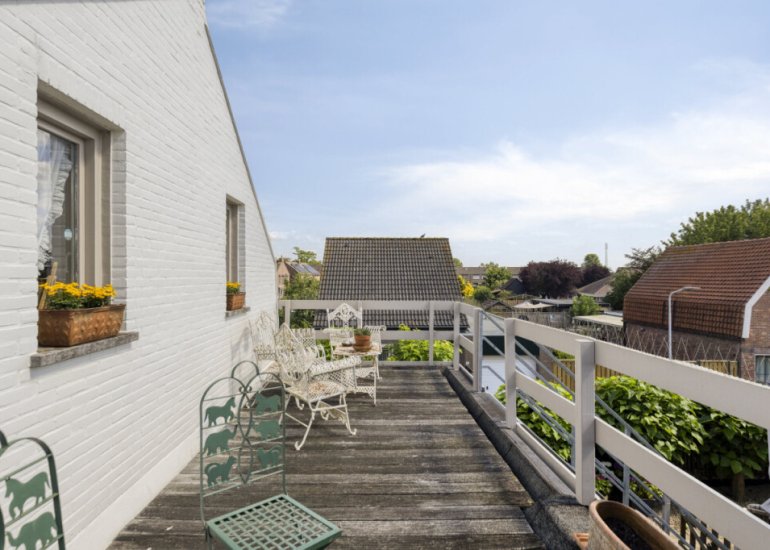  Achtereindstraat 32, Graauw