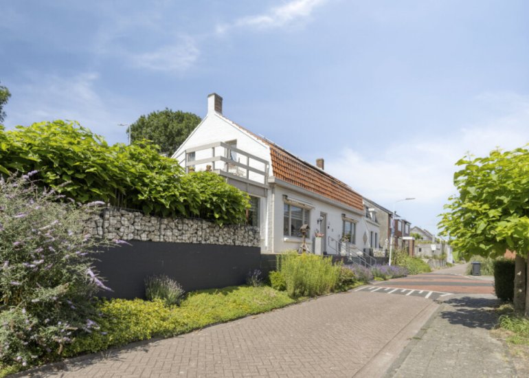  Achtereindstraat 32, Graauw