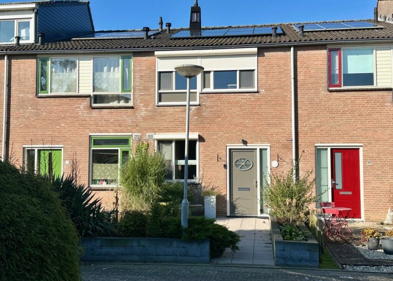  Ceres 44, Oostburg