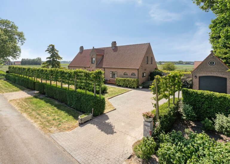  Sara Beytsweg 6, Eede