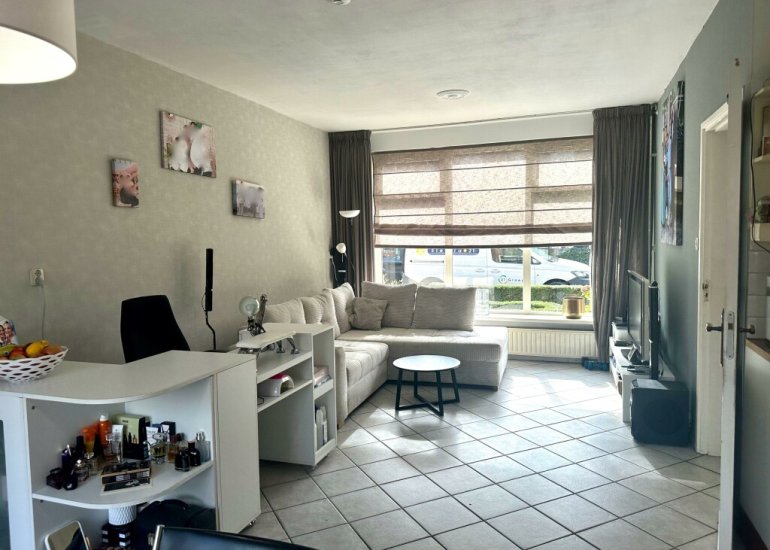  Crocusstraat 24, Hoek