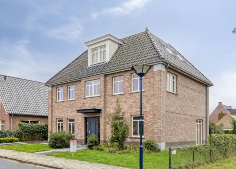  Steigerschuit 5, Breskens