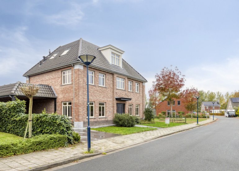  Steigerschuit 5, Breskens