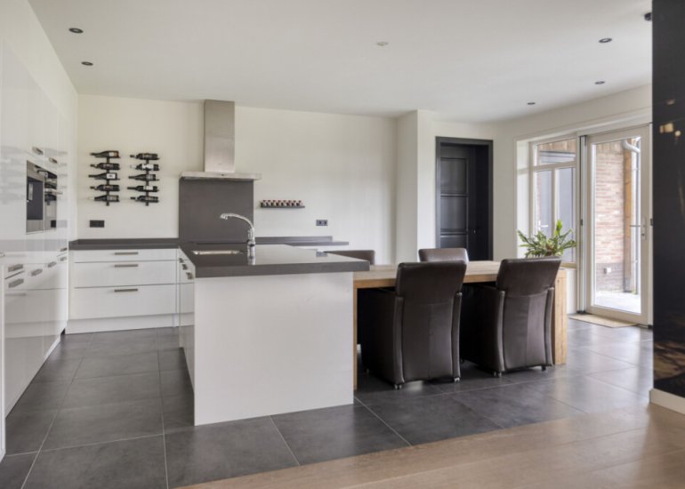  Steigerschuit 5, Breskens