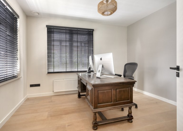  Steigerschuit 5, Breskens