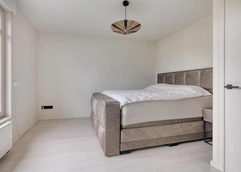  Steigerschuit 5, Breskens