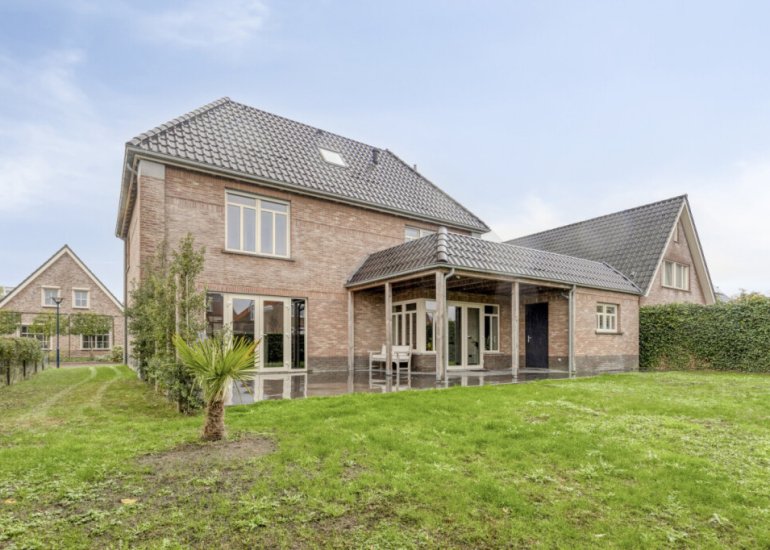  Steigerschuit 5, Breskens