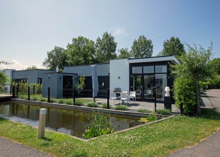 Mettenijedijk 33 077, Nieuwvliet