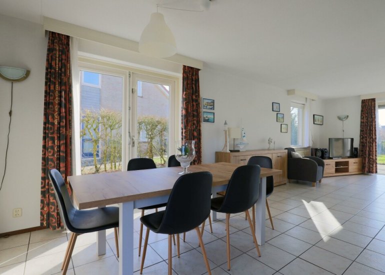  Nieuwesluisweg 1153, Breskens